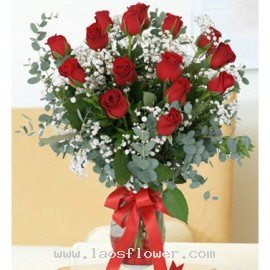 15 Red Roses With Vase